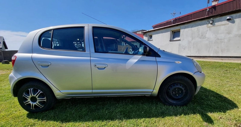 Toyota Yaris cena 4500 przebieg: 242000, rok produkcji 2002 z Nowy Dwór Mazowiecki małe 92